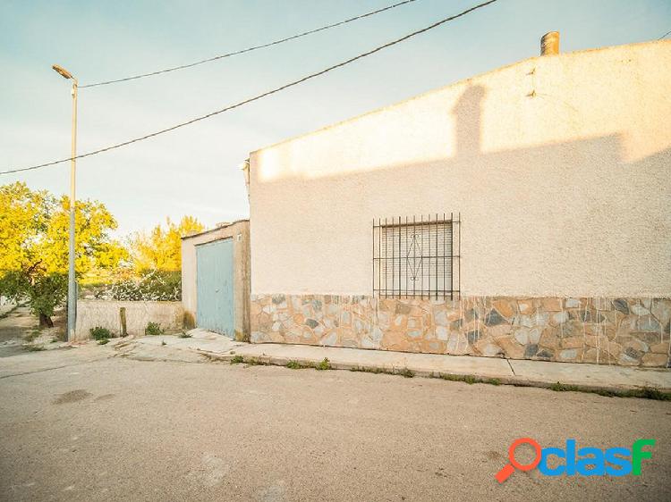 Casa en venta en Abanilla