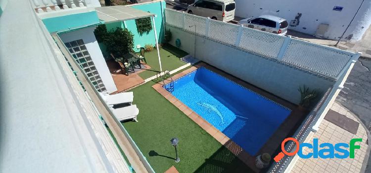 Chalet con piscina privada en Maspalomas
