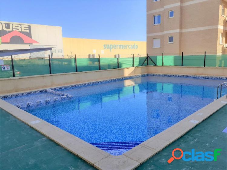 EN VENTA CON 2 TERRAZAS MODERNO APARTAMENTO!!!