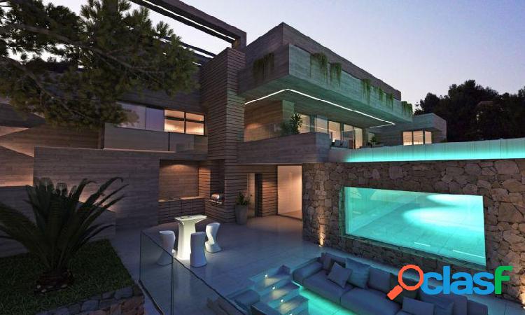 EXCLUSIVA VILLA EN URBANIZACIÓN DE ALTO STANDING