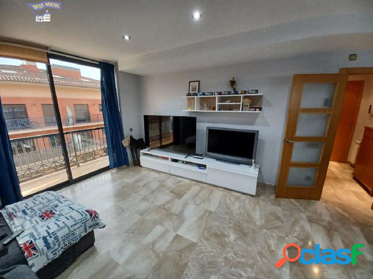 Fantástico dúplex de 4 habitaciones 2 baños, 2 plazas de