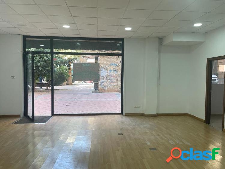 Local comercial junto a la plaza del Humilladero