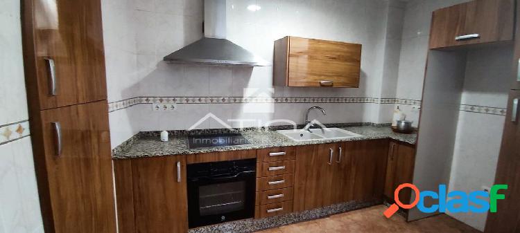 Piso en planta baja semireformado situada en Palma de Gandia