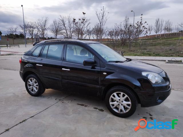 RENAULT Koleos diÃÂ©sel en Cuenca (Cuenca)