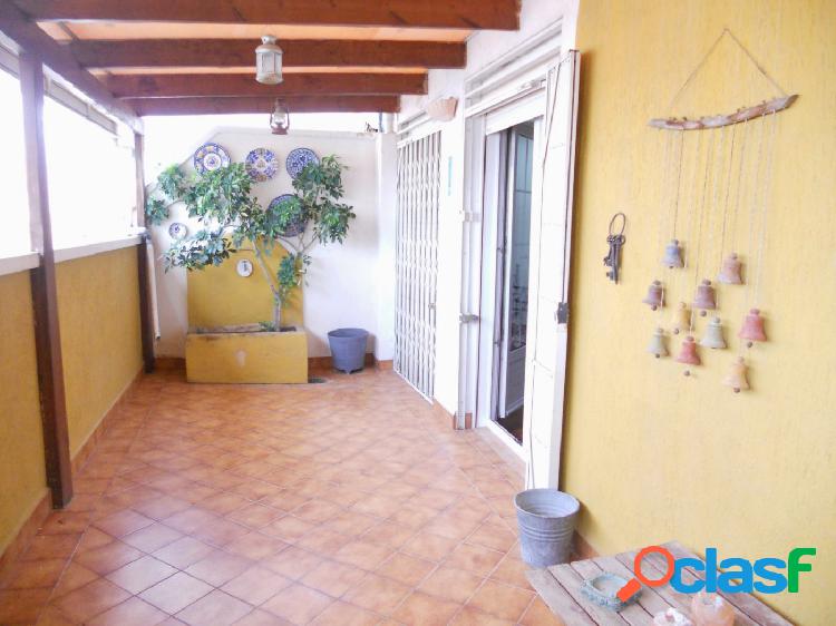 ¡VIVIENDA CON TERRAZA EN ALTABIX!