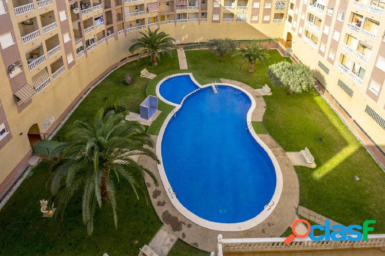 APARTAMENTO EN TORREVIEJA