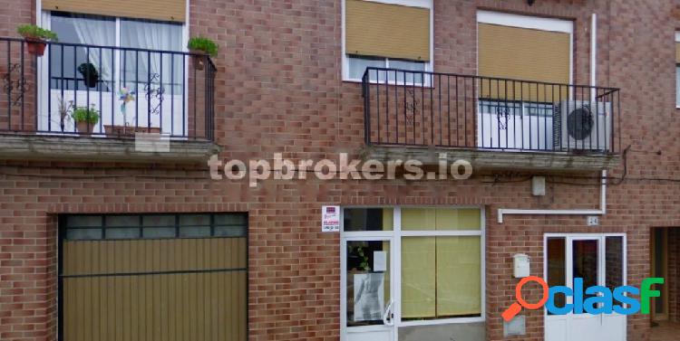 Casa de pueblo en venta en Alfamén