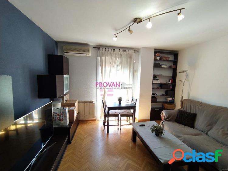 DUPLEX EN ZONA CENTRO PARA ENTRAR A VIVIR CON 2 DORMITORIOS