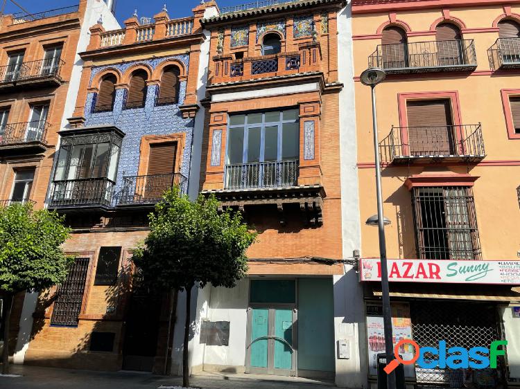 Edificio en venta en calle San Jacinto