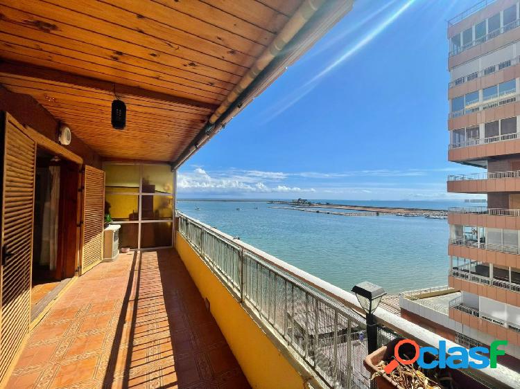 FABULOSO APARTAMENTO CON TERRAZA, VISTAS AL MAR, PISCINA Y