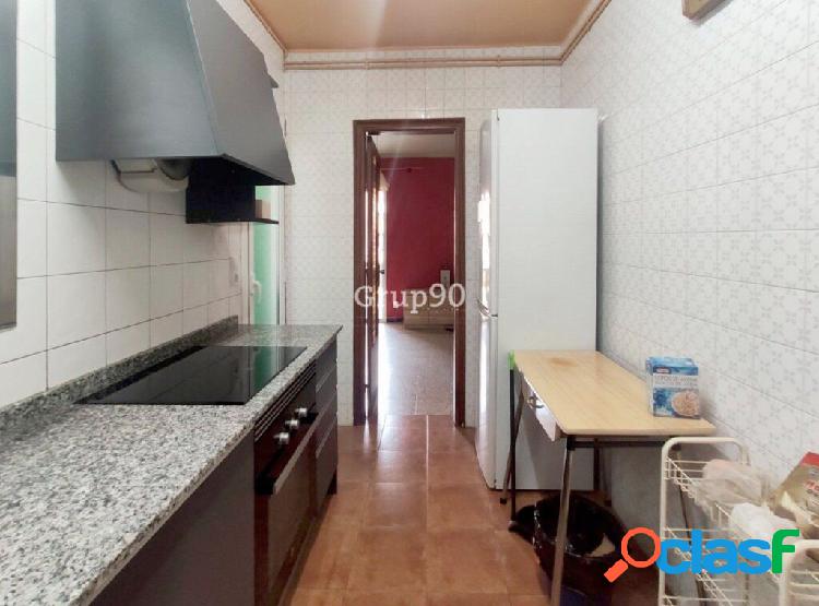 PISO DE 4 DORMITORIOS EN EL CENTRO DE CAPPONT