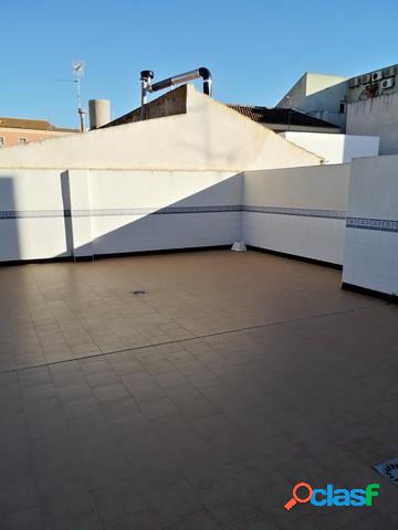 PRECIOSO APARTAMENTO CON ESPECTACULAR TERRAZA DE 80M2