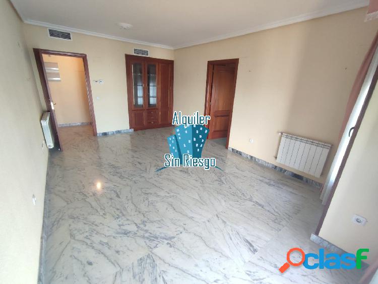 SE VENDE APARTAMENTO EN PLAZA ITALIA