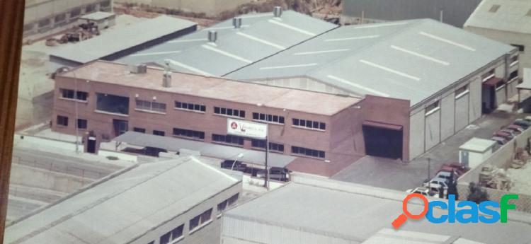 VENTA NAVE INDUSTRIAL EN PATERNA POLIGONO FUENTE DEL JARRO