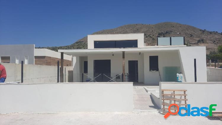 VILLA DE OBRA NUEVA EN FORTUNA