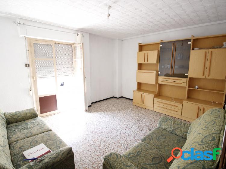4º PISO JUNTO A AVENIDA DE NOVELDA