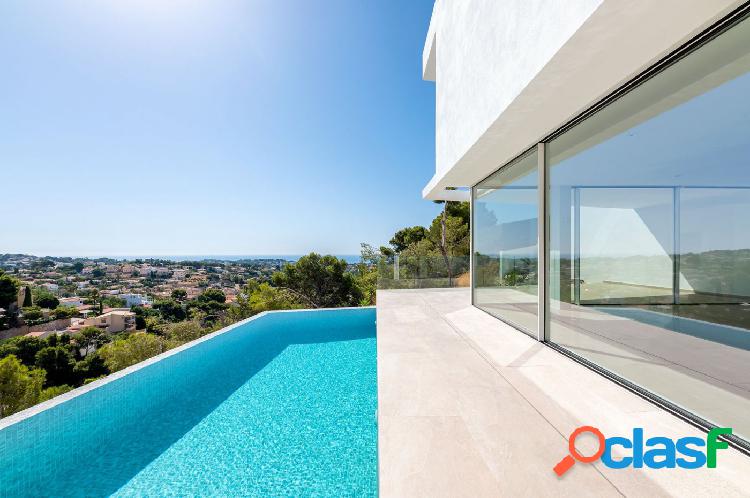 Benissa Costa: Moderna villa de lujo con vistas panorámicas