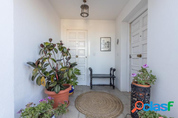 Casa zona Alhambra