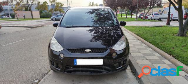 FORD S-Max diÃÂ©sel en Cuenca (Cuenca)