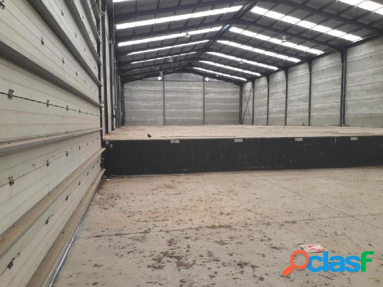 NAVE EN VENTA EN LLIRIA