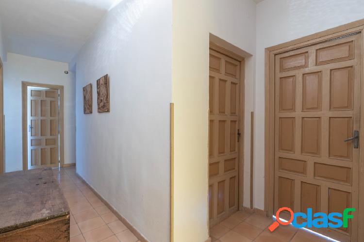 PONEMOS A LA VENTA ESTE PARAISO!CASA CON TERRENO EN EL