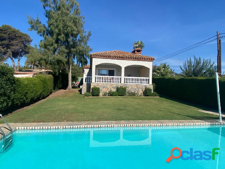 VILLA EN ESTEPONA RENOVADA RECIENTEMENTE