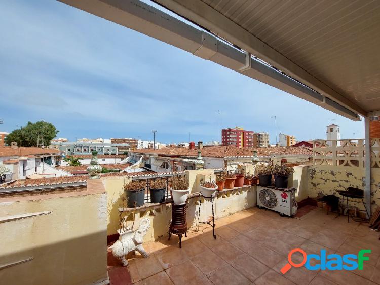 Casa independiente en Puerto de Sagunto