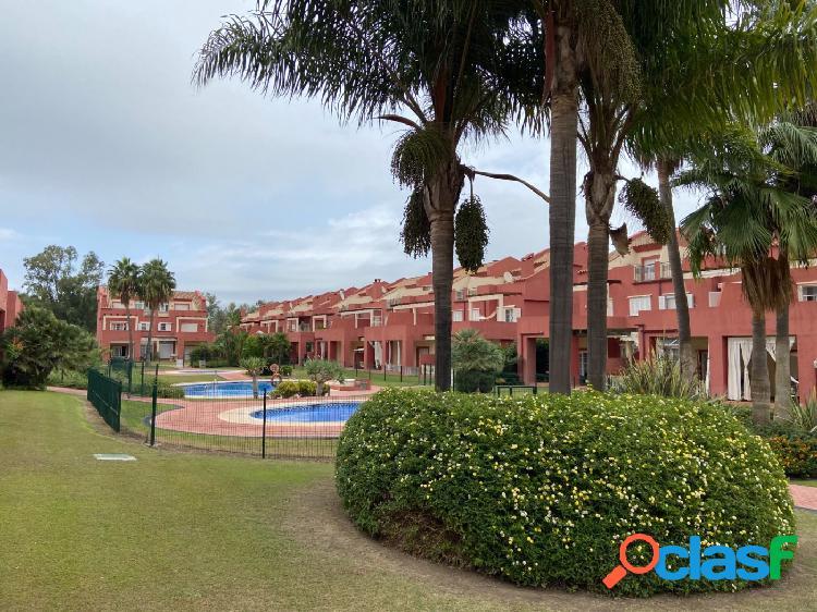 Coqueto pareado en Sotogrande Costa