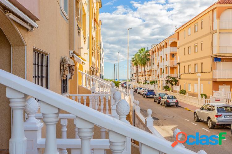 Estupendo bungalow planta baja en esquina con gran terraza a