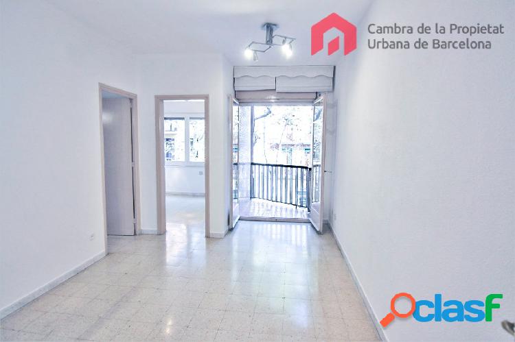 Junto a Pi i Maragall piso de 3 habitaciones exterior con