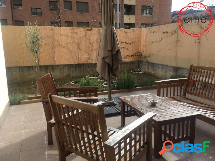 PISO SEMI-NUEVO EN VENTA EN HUARTE