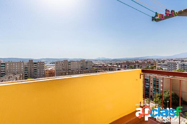 PISO SEMIREFORMADO: 3 DORMITORIOS+ TERRAZA + ASCENSOR EN