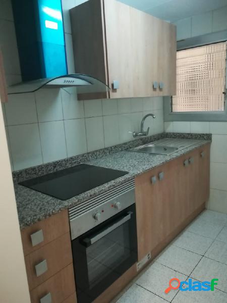 Piso en Valll d'Hebron en calle Sinaí / Judea