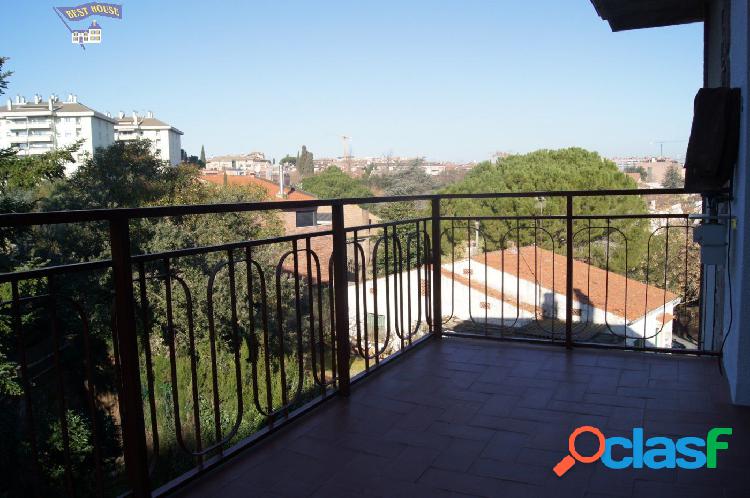 Piso en alquiler de 45m2, con plaza de parking y trastero en