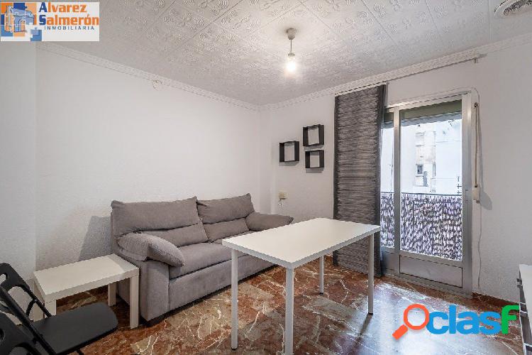 Piso en el Zaidín, junto al Nuevo Parque (Palacio de