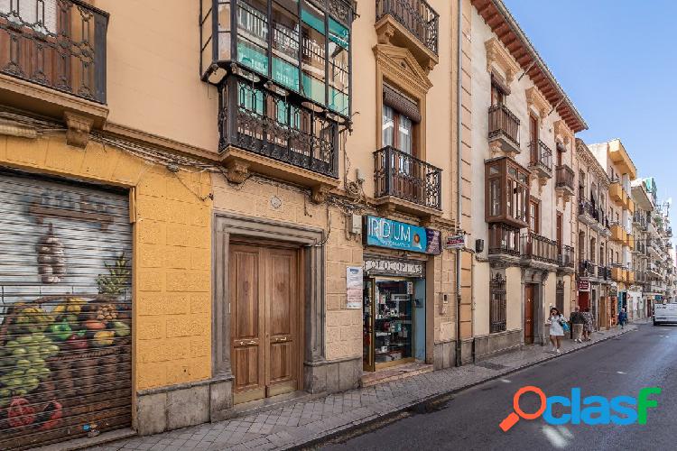 Piso en zona San Juan de Dios - Granada