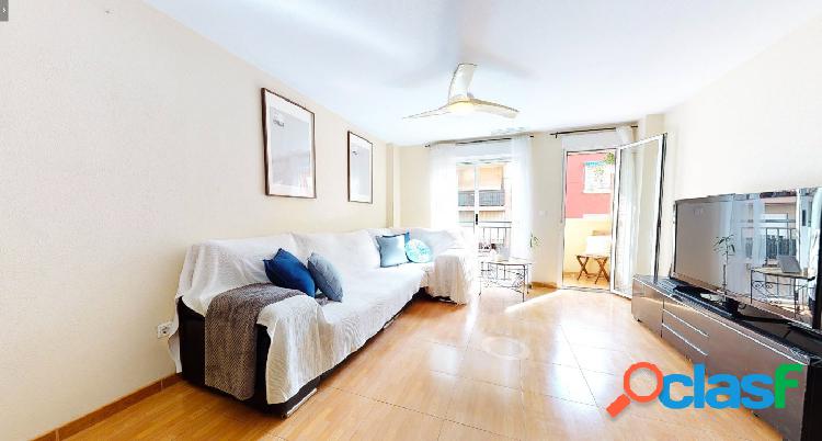 VIVIENDA SEMINUEVA + PLAZA DE GARAJE Y TRASTERO