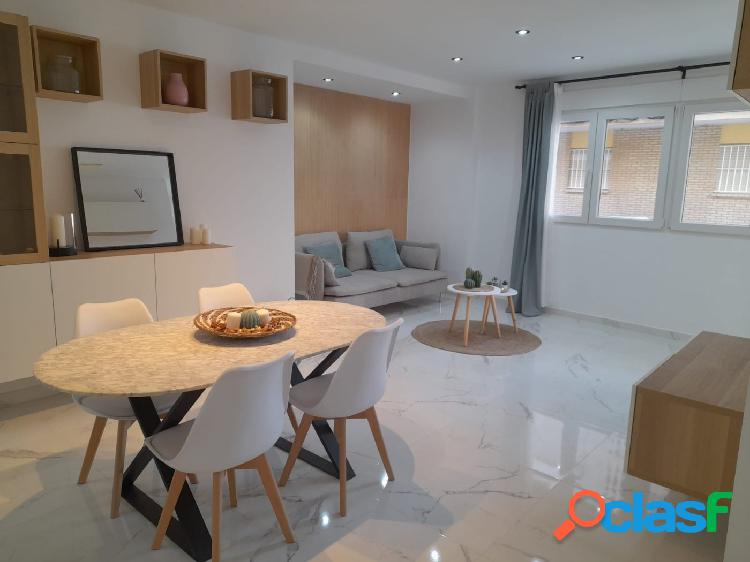 APARTEMENTE DE 2 DORMITORIOS 2 BAÑOS, EN TORREVIEJA LA ZONA