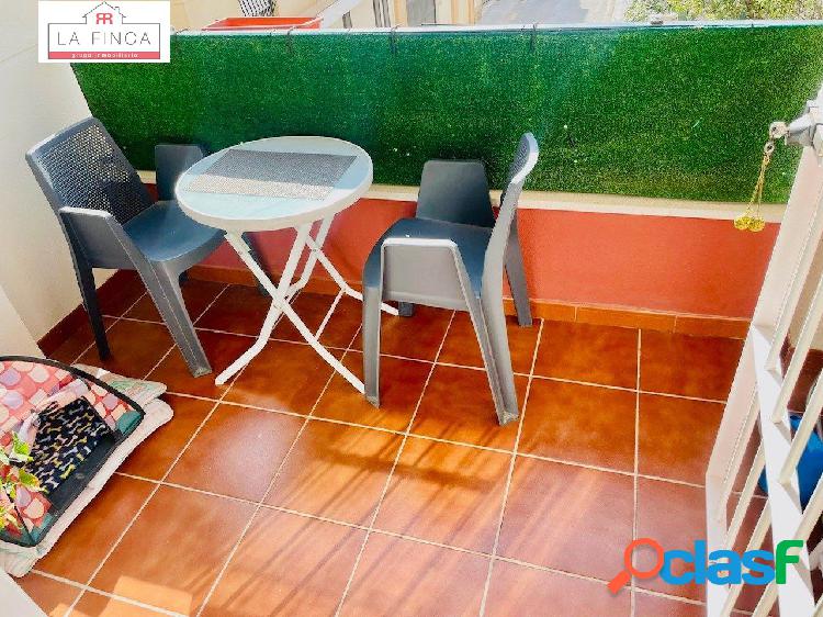 Piso 3 habitaciones con piscina y recinto cerrado