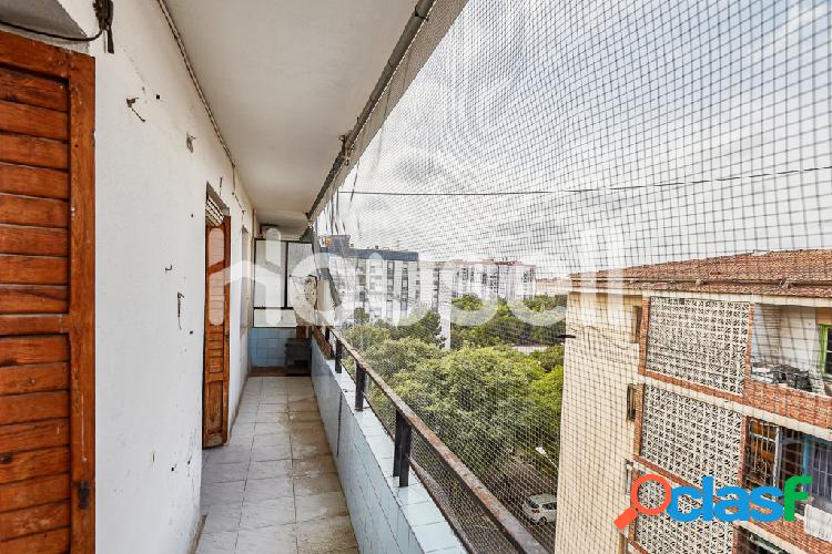 Piso en venta de 73 m² Calle Escenógrafo Bernardo