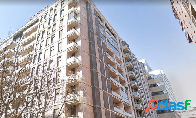 SE VENDE PISO EN ZARAGOZA