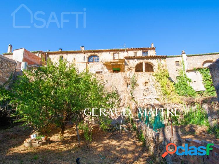 Gran casa del siglo XIX para rehabilitar, Alt Emporda.