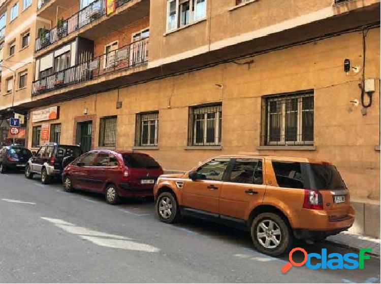 101 - LocalComercial en el Centro