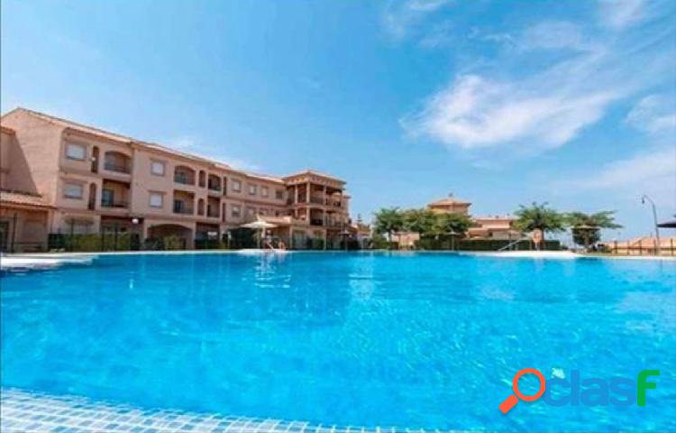 AMPLIO PISO CON PATIO EN URBANIZACI\xc3\x93N PRIVADA