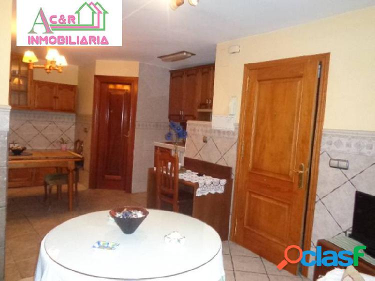 APARTAMENTO EN ALQUILER