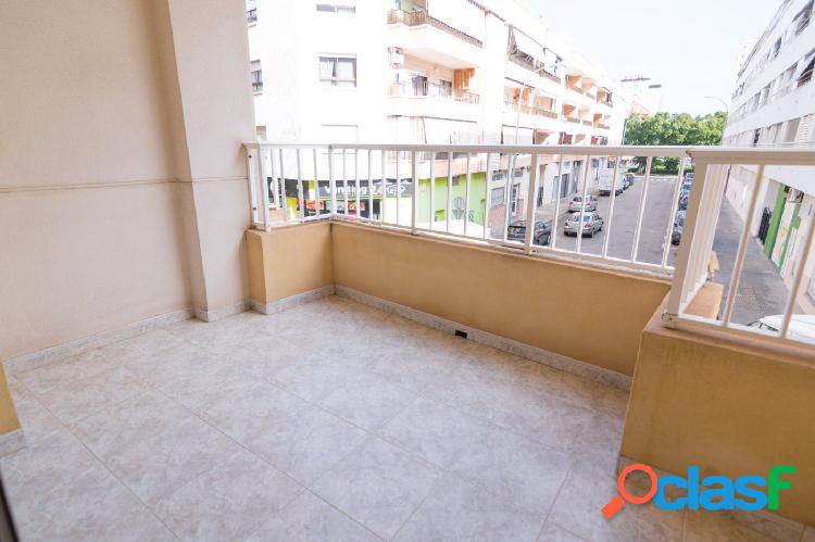 APARTAMENTO EN VENTA, CALLE CULLERA, PLAYA DE GANDIA.