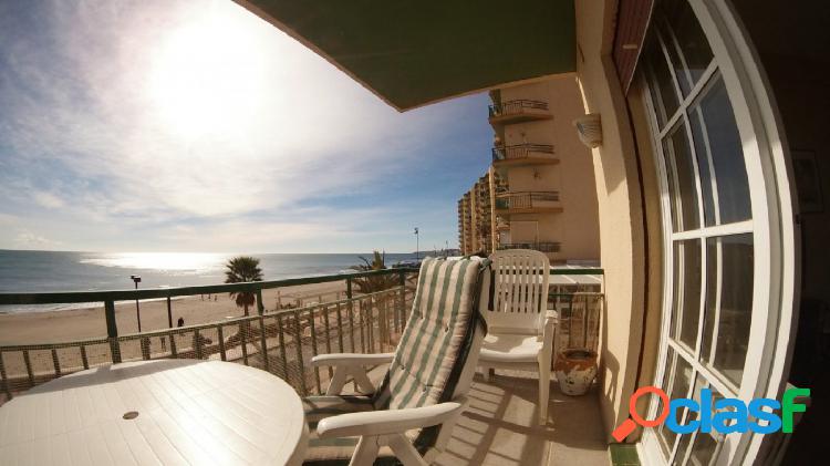 APARTAMENTO PRIMERA LINEA PLAYA VISTAS AL MAR