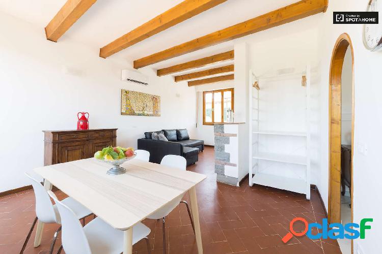 Acogedor apartamento de 1 dormitorio con doble terraza en