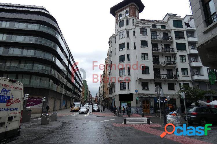 Alquiler de Ático proxi. Alhóndiga, Bilbao