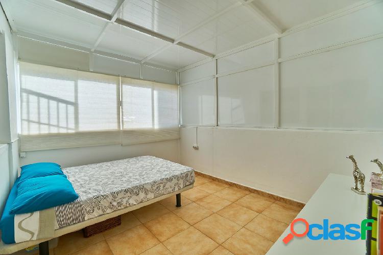 Apartamento amueblado en venta